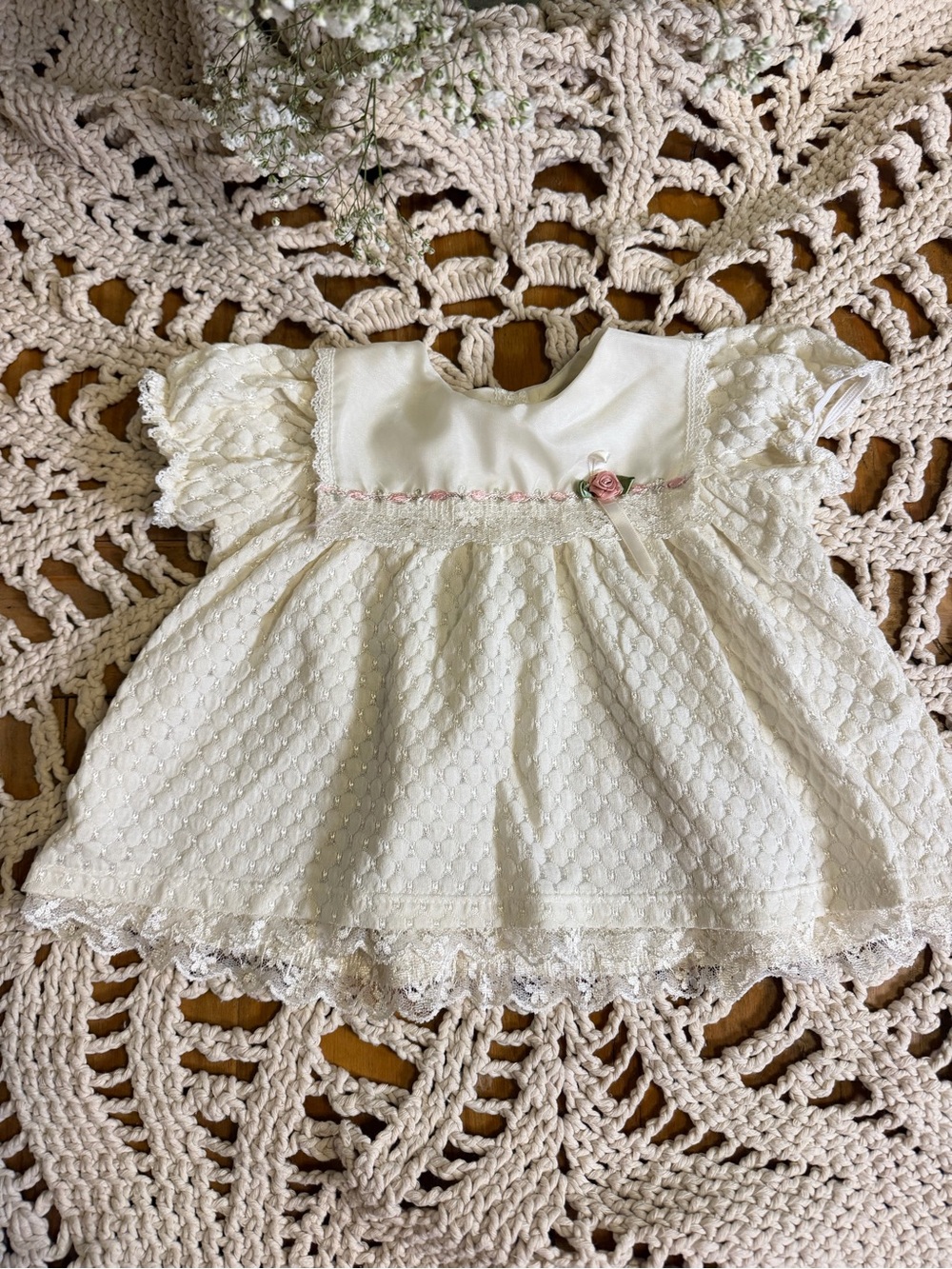 VTG Rose Cottage 90’s Baby  Girl Ivory Lace Dress 6-9M Made in USA Heirloom